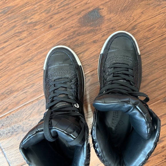 Chanel Unisex  Black High-Top Sneakers - Picture 9 of 16